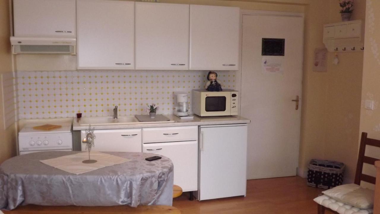 Les Pieds Dans L'Eau Apartment Мурол Екстериор снимка